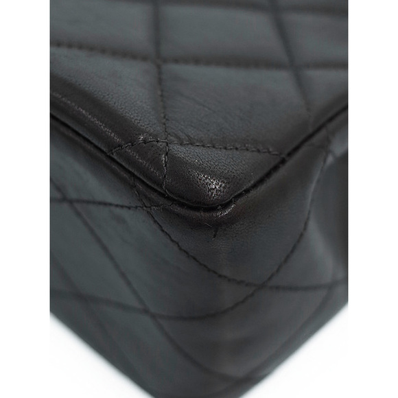 Chanel Deca Matelasse Chain Shoulder Bag Lambskin - Picture 4 of 9